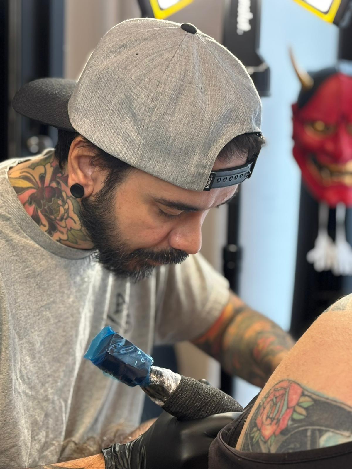 Alex Tattoo Artist